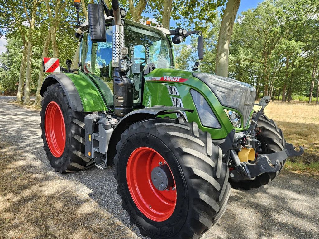 Fendt 724 Gen6 Profi Plus Design Line (722 720 718)