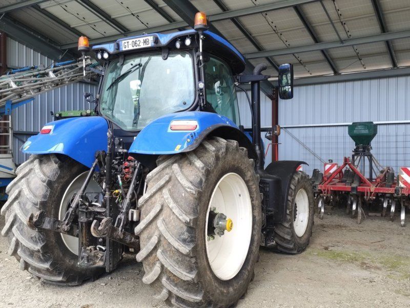 New Holland T7 195S