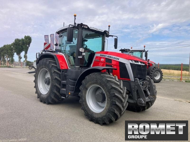 Massey Ferguson 8S-205 DV
