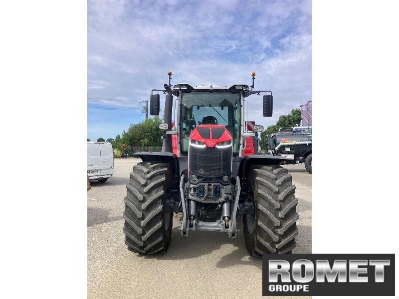 Massey Ferguson 8S-205 DV