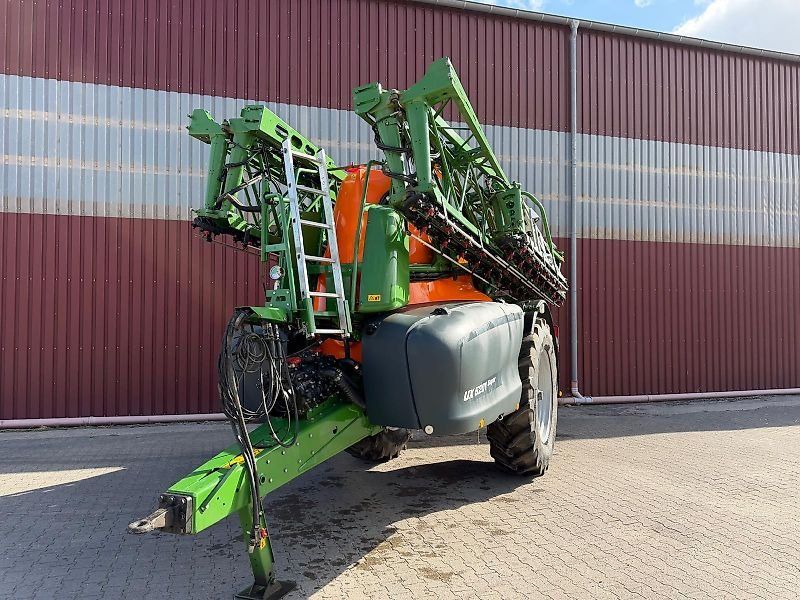 Amazone UX 5201 mit 39 m L3 Gestänge, nur 3500 ha