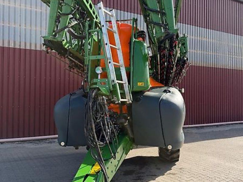 Amazone UX 5201 mit 39 m L3 Gestänge, nur 3500 ha