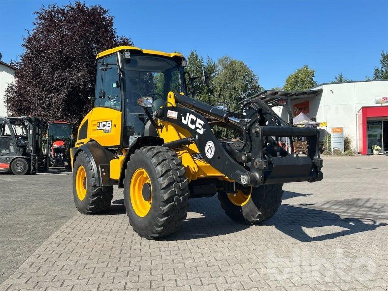 JCB 409 AGRI Stage V Demo