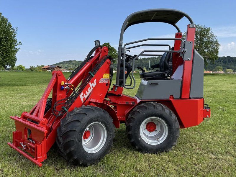Fuchs F 950 E Hoflader Elektro Elektrolader lader