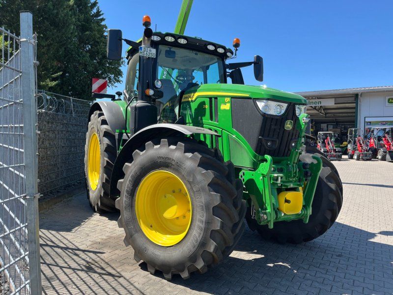 John Deere 6R 250