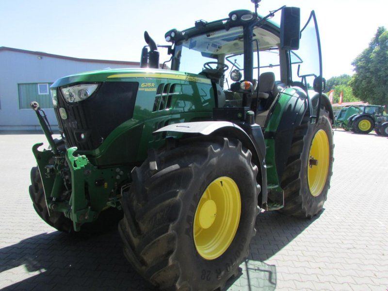 John Deere 6215R AP40