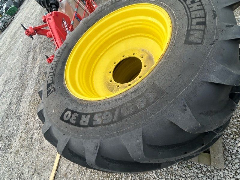 Michelin Komplettradsatz Multibib 540/65R30