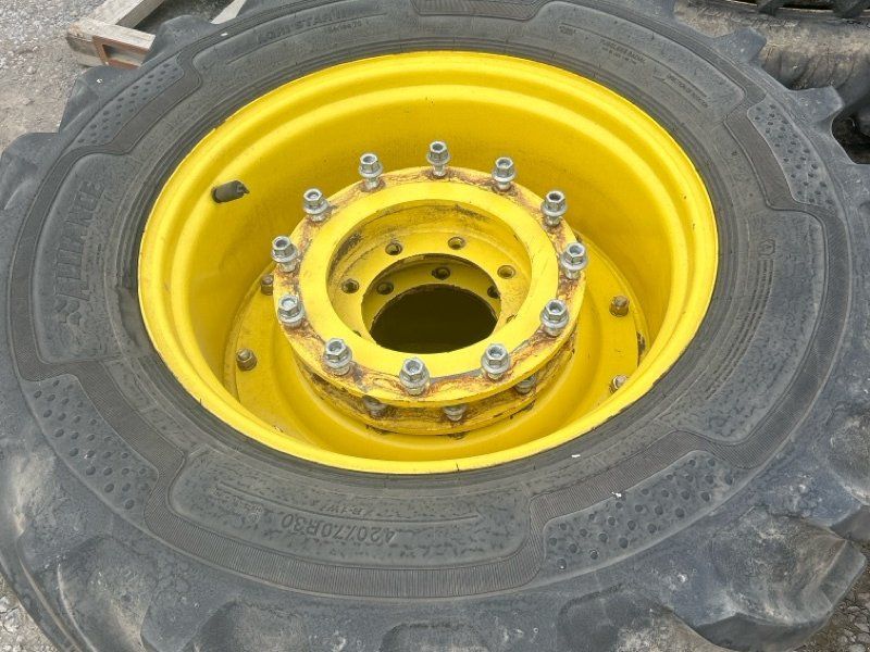 Alliance Komplettradsatz 420/70R30 AgriStar II