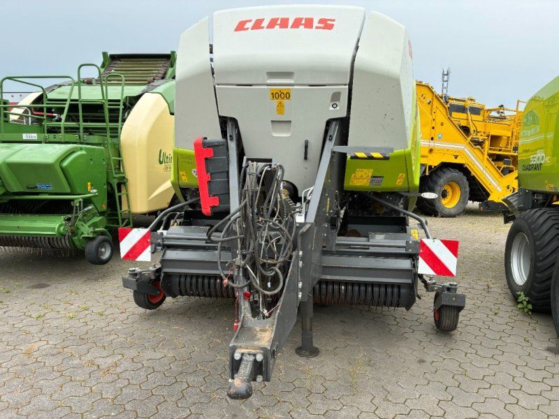 Claas Quadrant 5200 FC Tandem