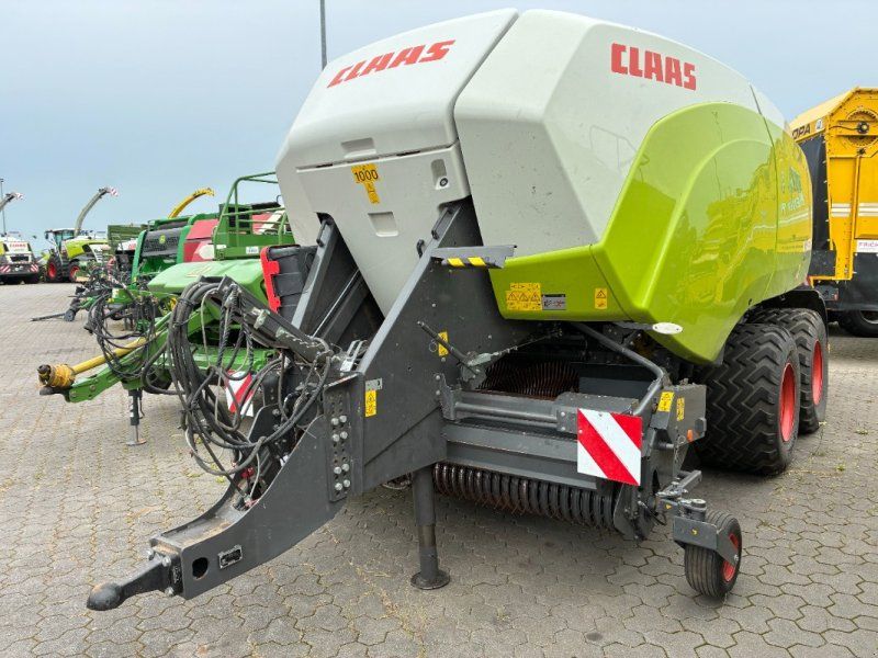 Claas Quadrant 5200 FC Tandem