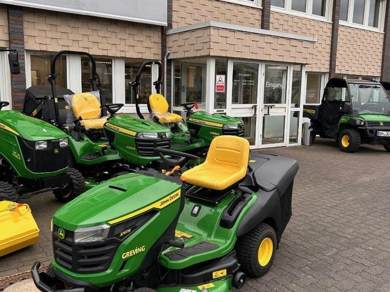 John Deere X167R