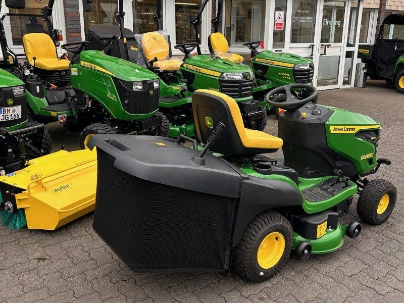 John Deere X167R