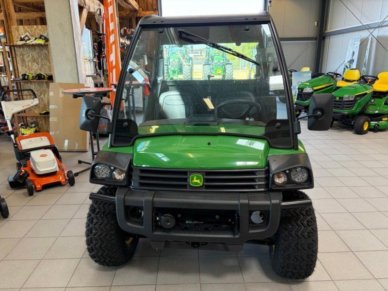 John Deere Gator HPX815E