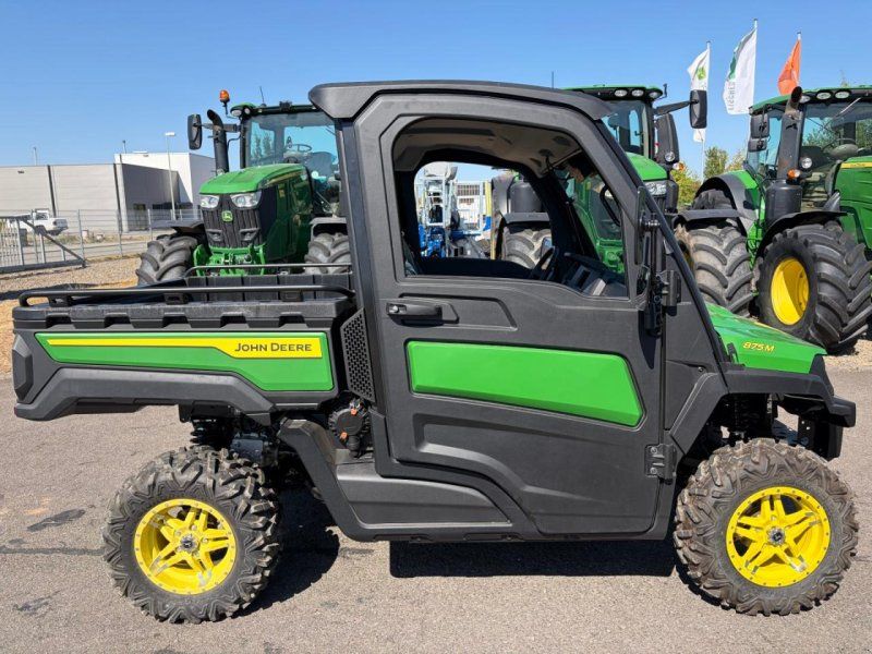 John Deere Gator XUV875M