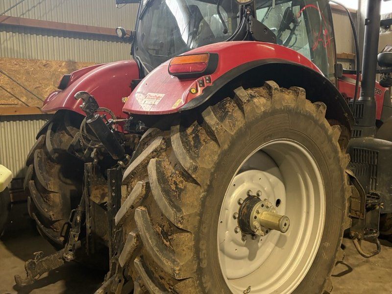 Case IH Puma 220 CVX