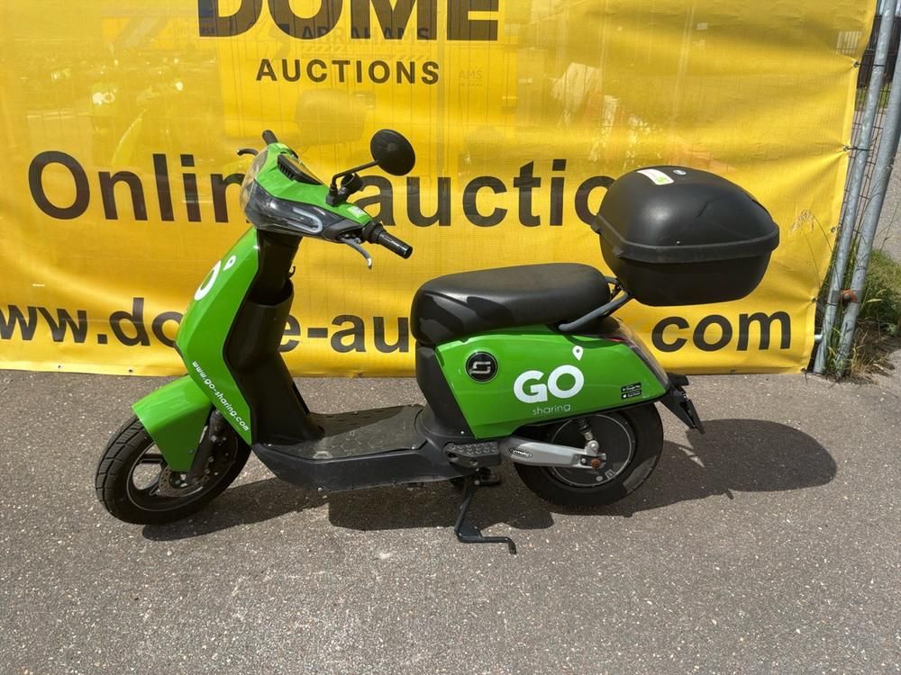 Super Soco CUx Electric Scooter