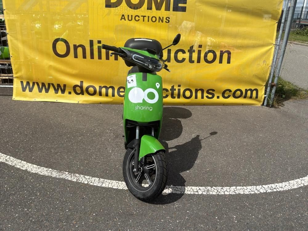 Super Soco CUx Electric Scooter