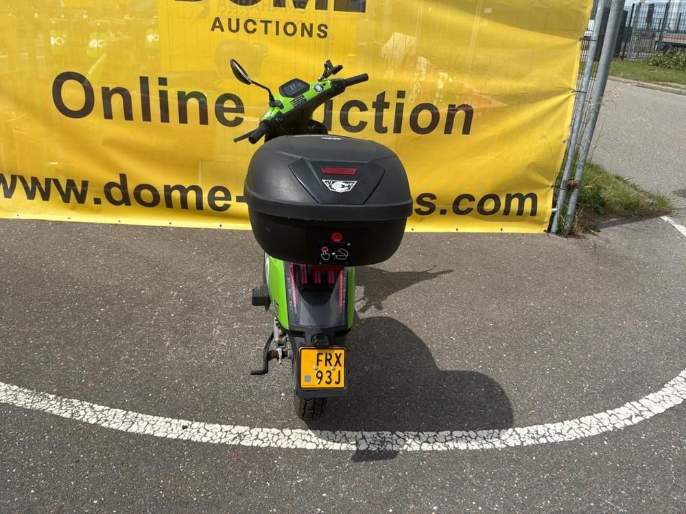 Super Soco CUx Electric Scooter
