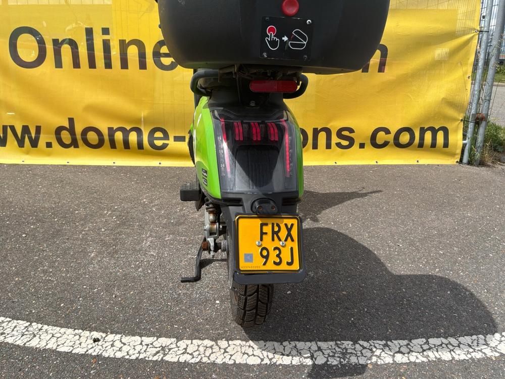 Super Soco CUx Electric Scooter