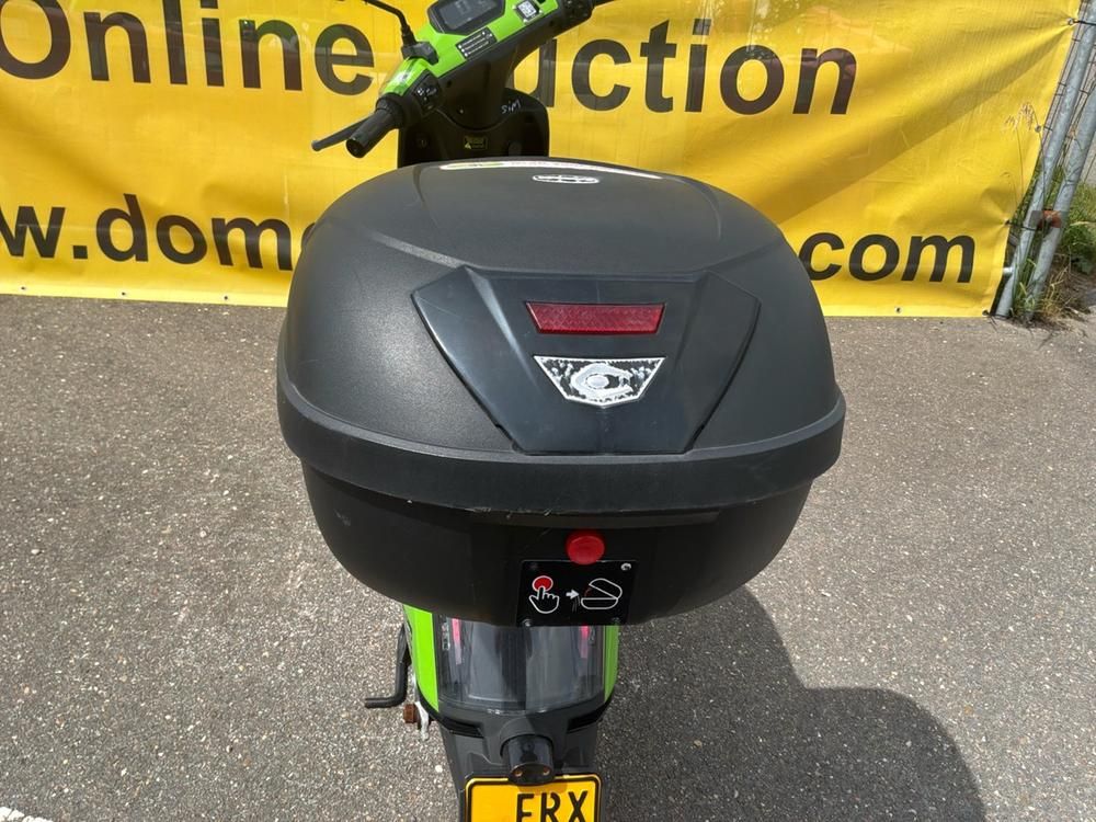 Super Soco CUx Electric Scooter