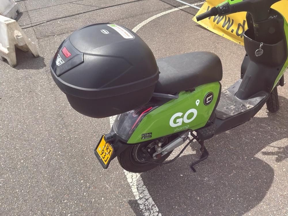 Super Soco CUx Electric Scooter