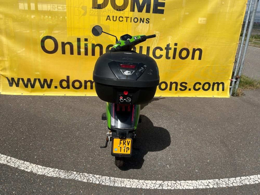Super Soco CUx Electric Scooter