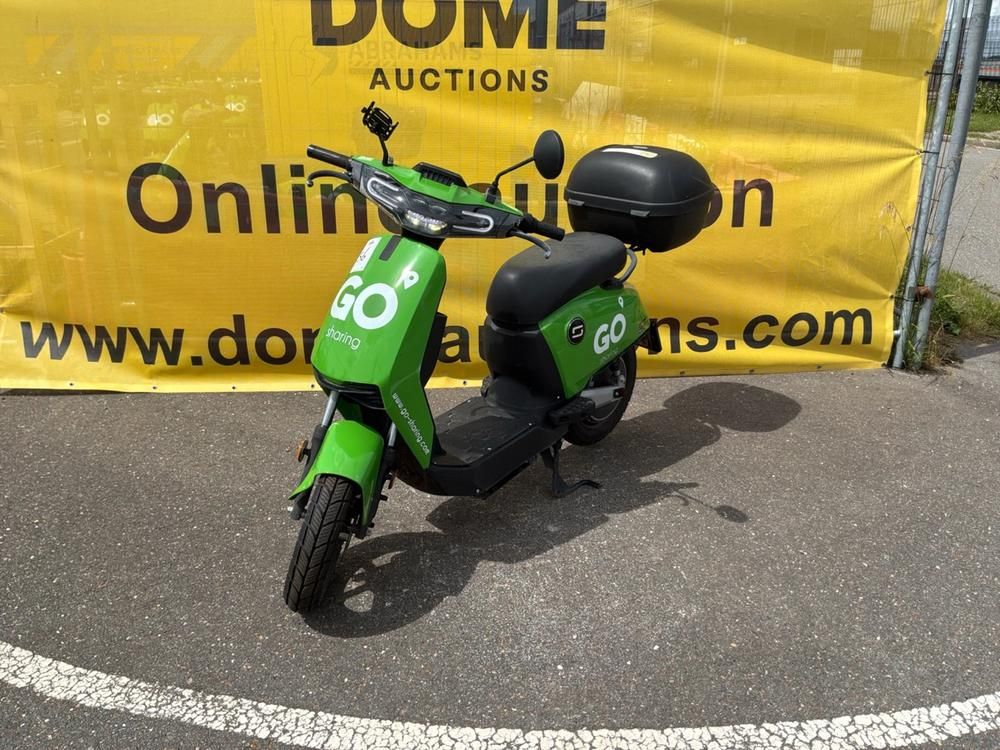 Super Soco CUx Electric Scooter