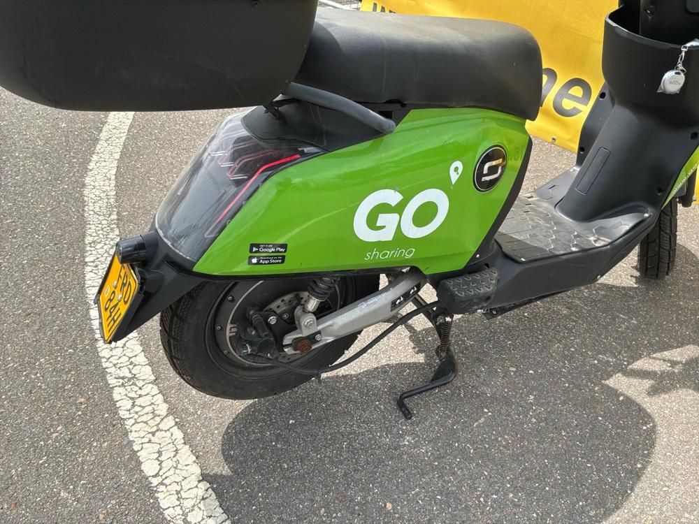 Super Soco CUx Electric Scooter