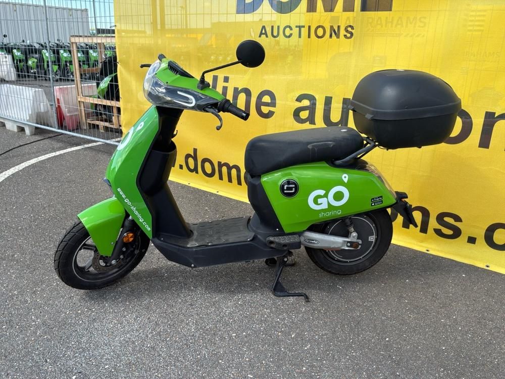 Super Soco CUx Electric Scooter