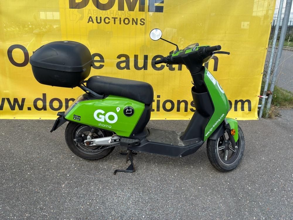 Super Soco CUx Electric Scooter