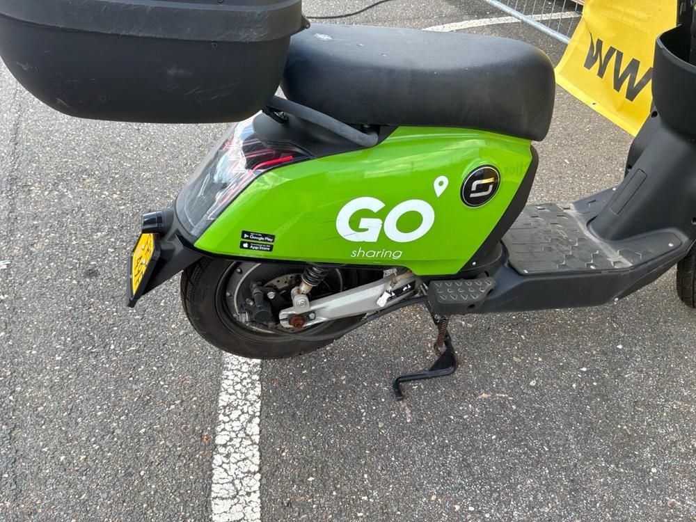 Super Soco CUx Electric Scooter
