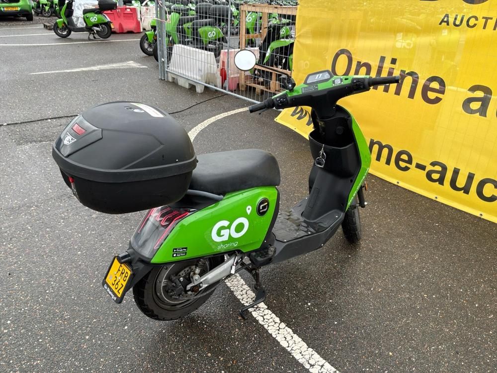 Super Soco CUx Electric Scooter