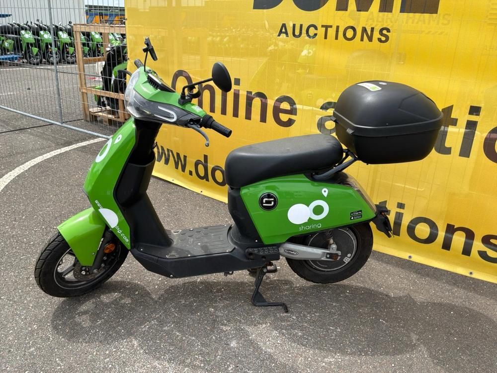 Super Soco CUx Electric Scooter