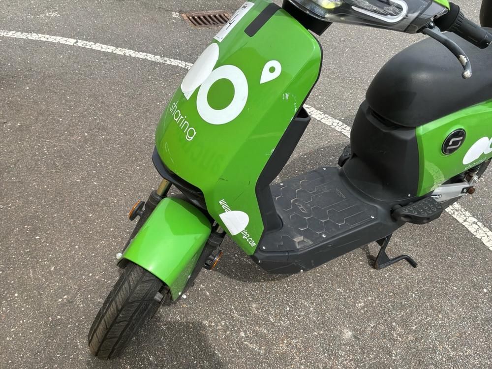 Super Soco CUx Electric Scooter