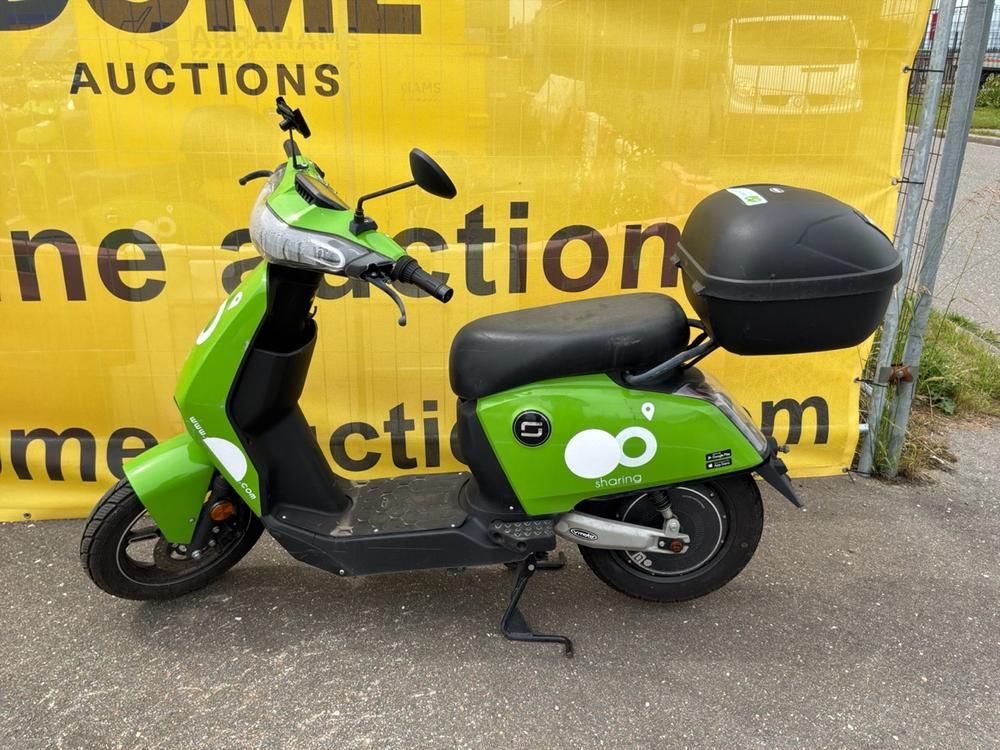 Super Soco CUx Electric Scooter