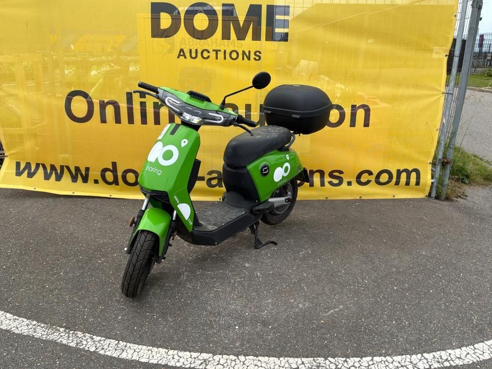 Super Soco CUx Electric Scooter