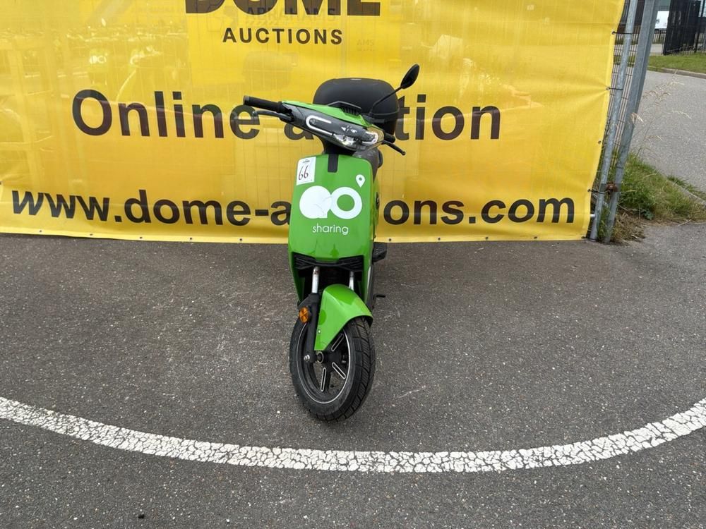 Super Soco CUx Electric Scooter