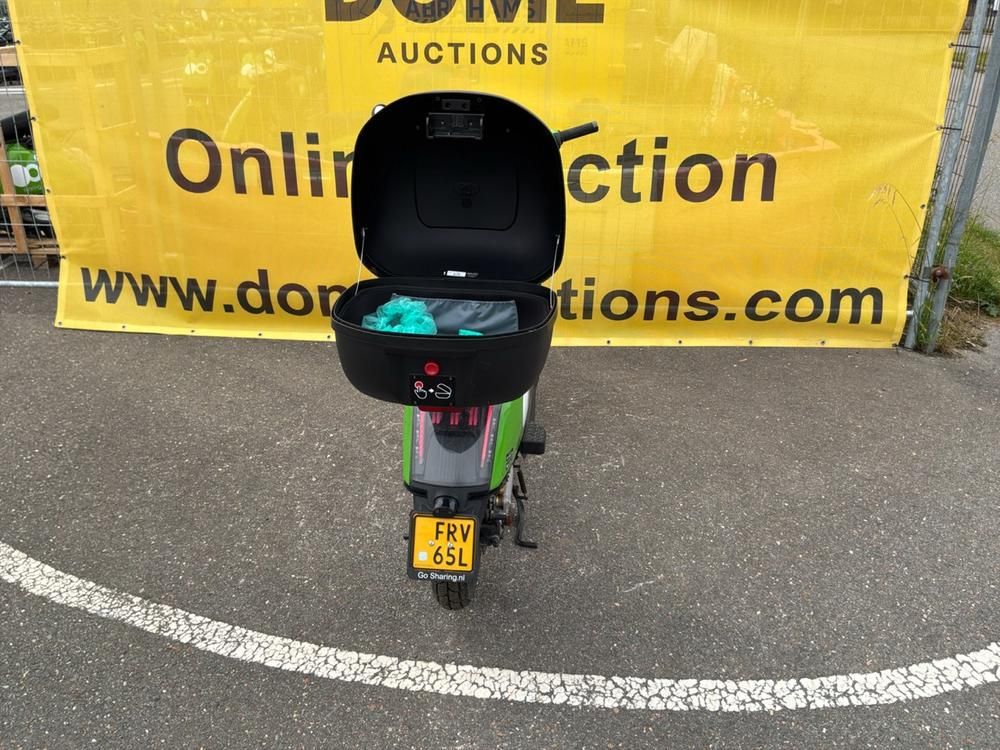 Super Soco CUx Electric Scooter
