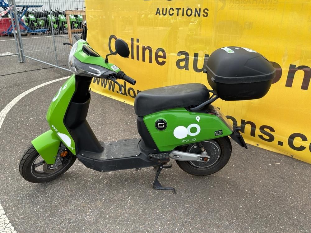 Super Soco CUx Electric Scooter