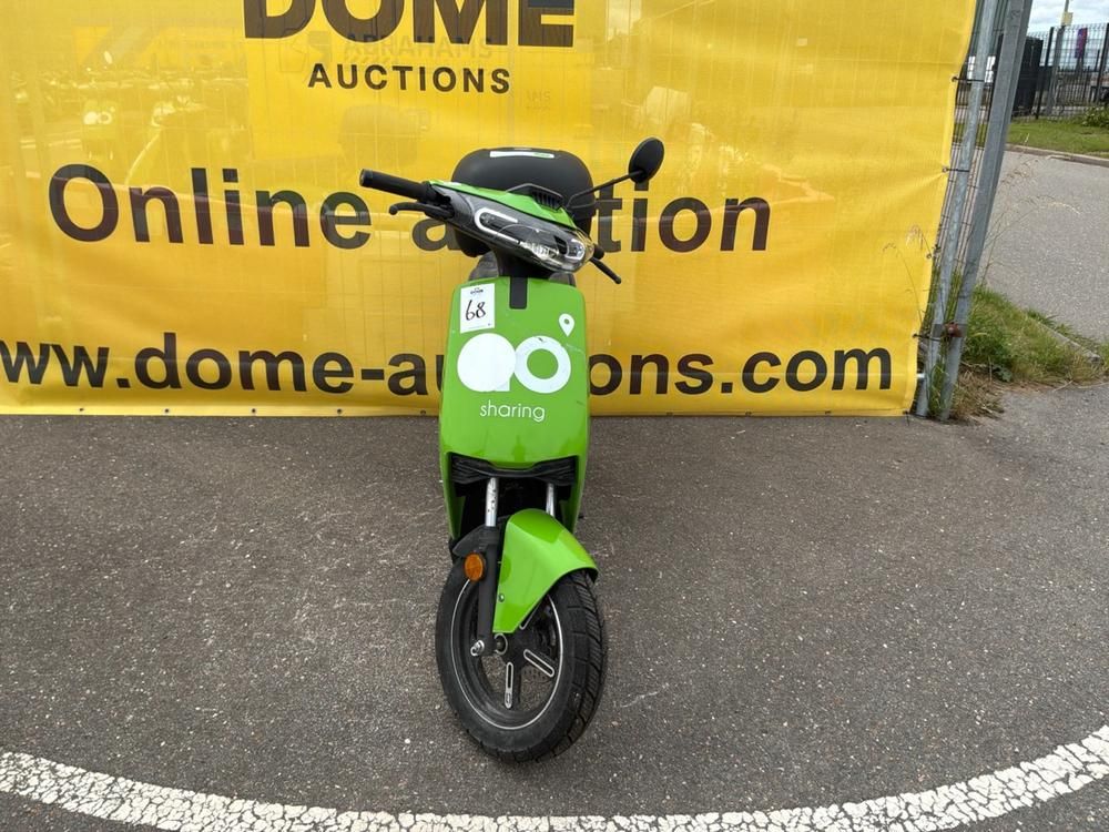 Super Soco CUx Electric Scooter