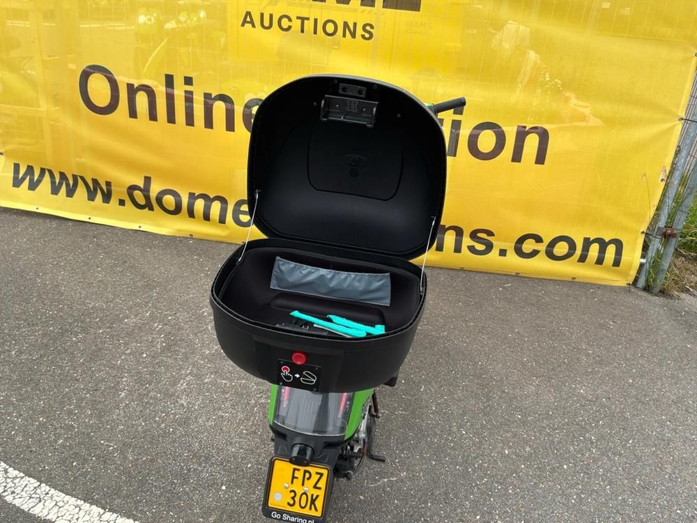 Super Soco CUx Electric Scooter