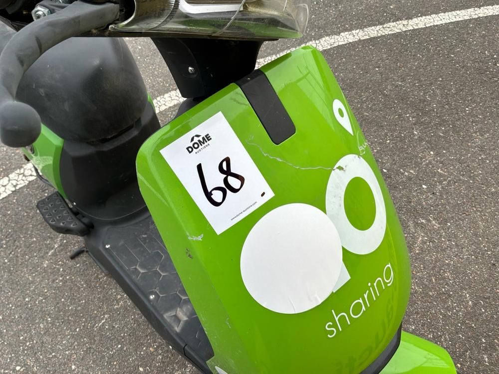 Super Soco CUx Electric Scooter