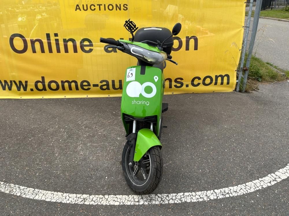 Super Soco CUx Electric Scooter