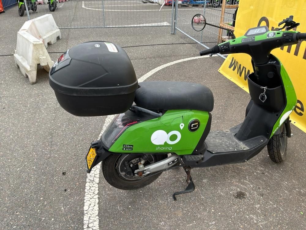Super Soco CUx Electric Scooter