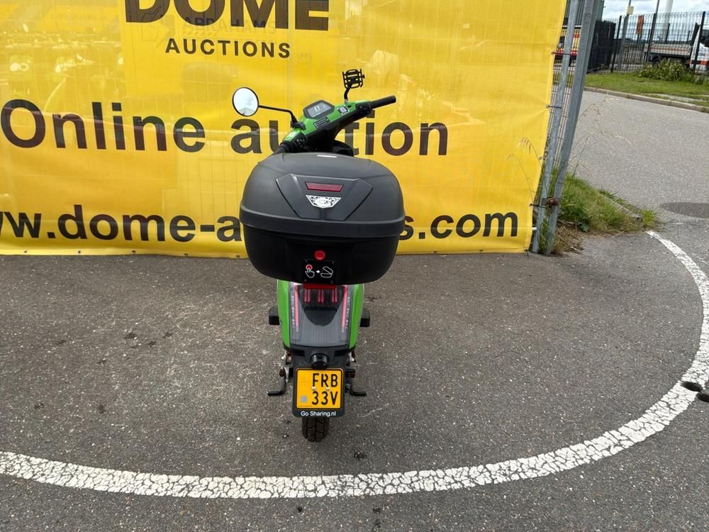 Super Soco CUx Electric Scooter