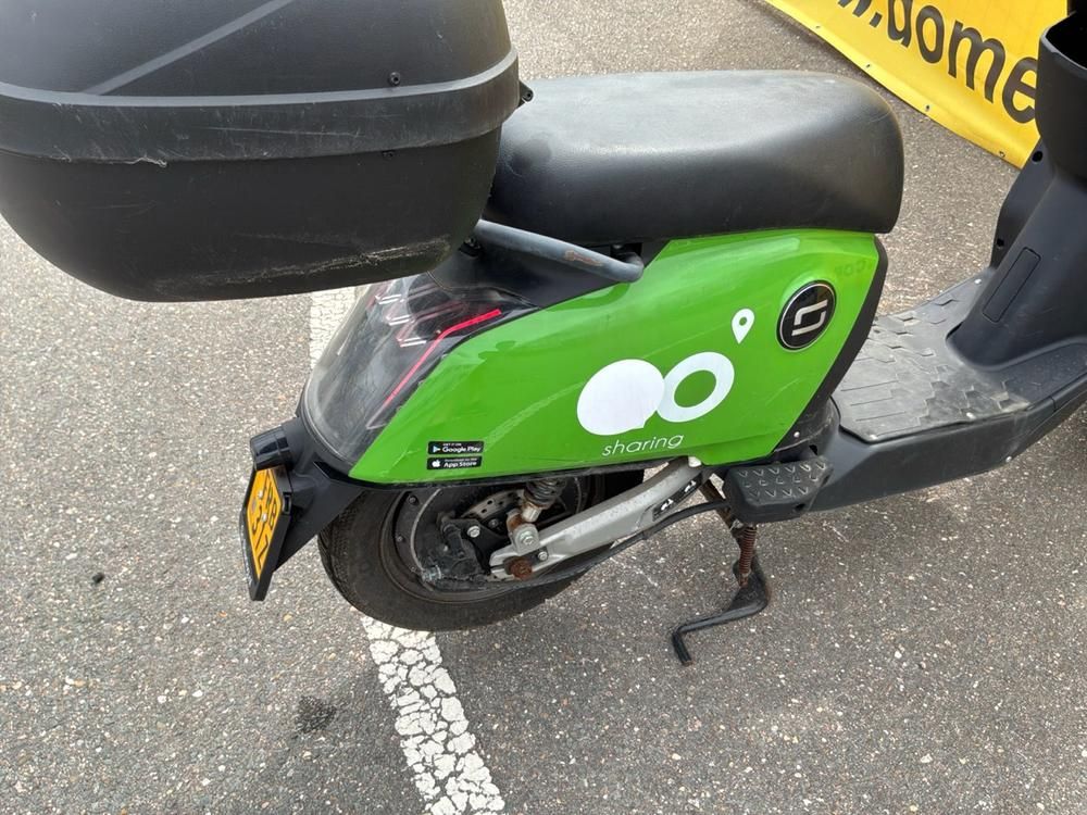 Super Soco CUx Electric Scooter