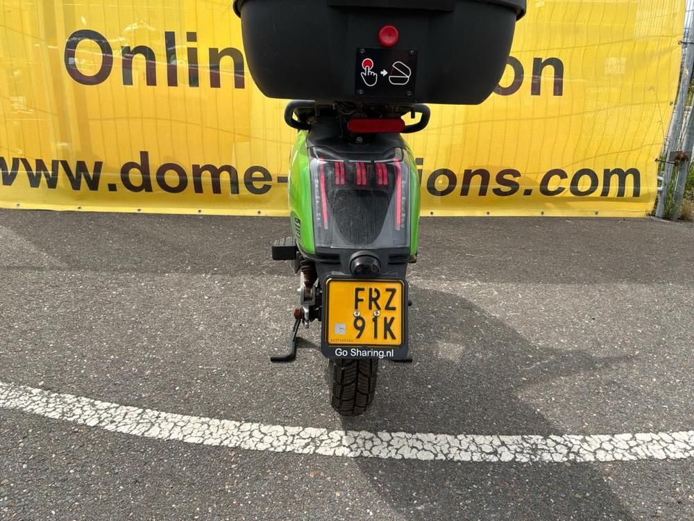 Super Soco CUx Electric Scooter