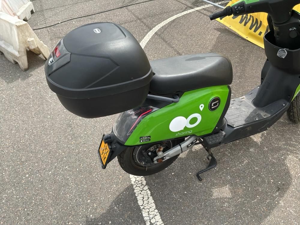 Super Soco CUx Electric Scooter
