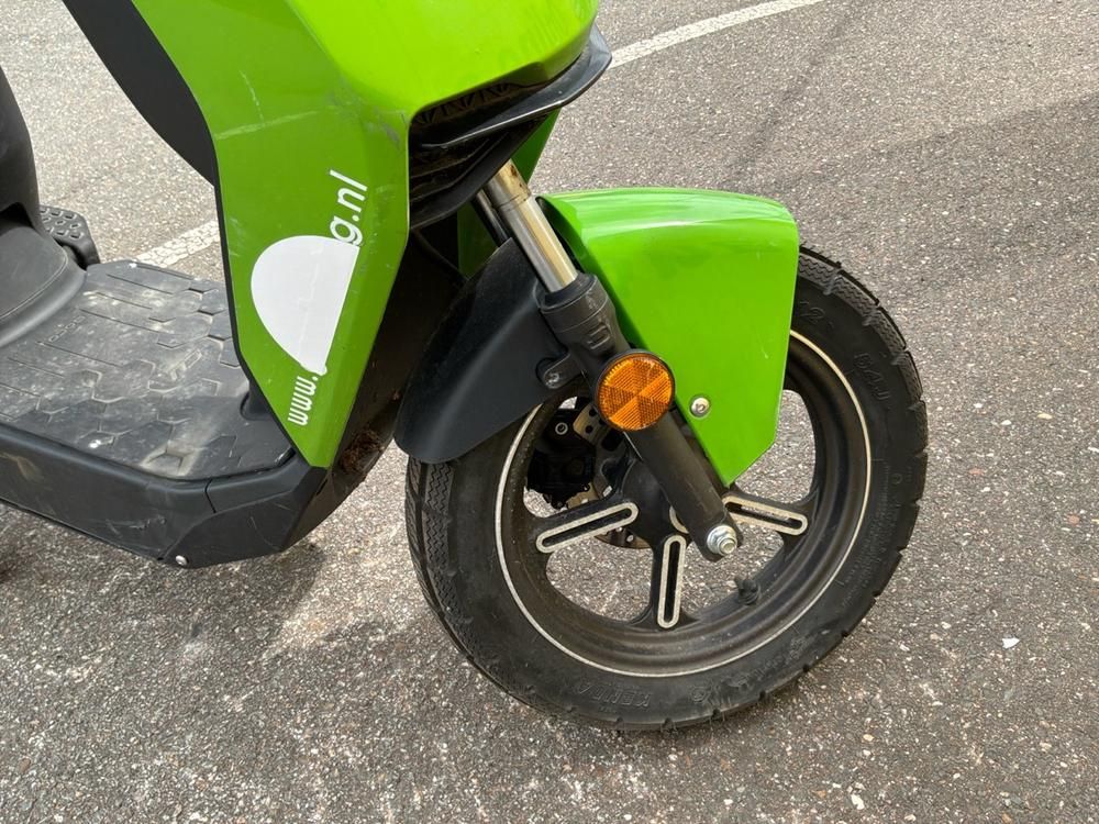 Super Soco CUx Electric Scooter