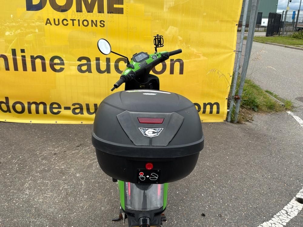 Super Soco CUx Electric Scooter